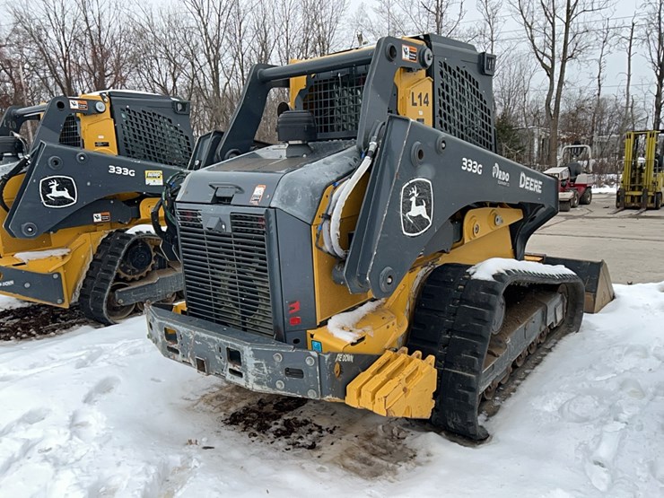 2021-deere-333g-image-16