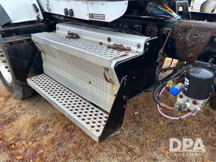 kenworth-t800-image-46