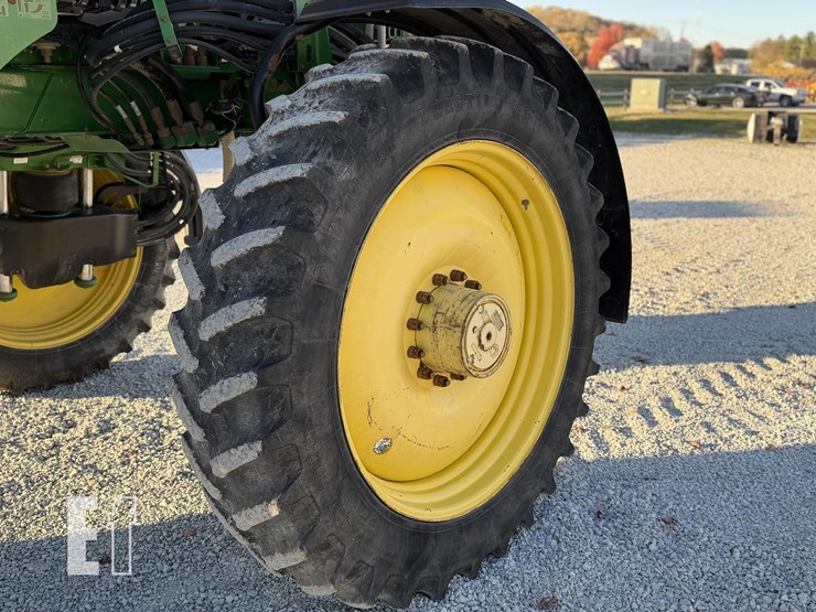 john-deere-r4038-image-3