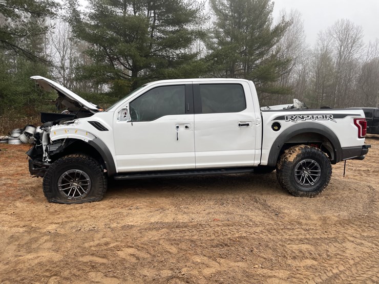 #278-•-2020-ford-raptor-pickup-(rhinelander,-wi)(title-in-delay)-image-2