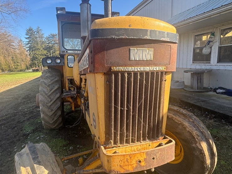 minneapolis-moline-g1000-image-31