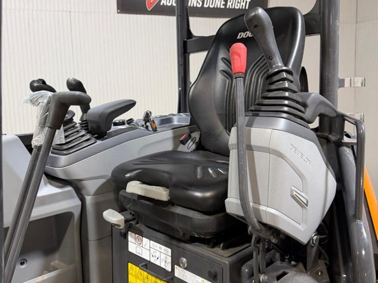 2026-develon-dx27z-7-image-25