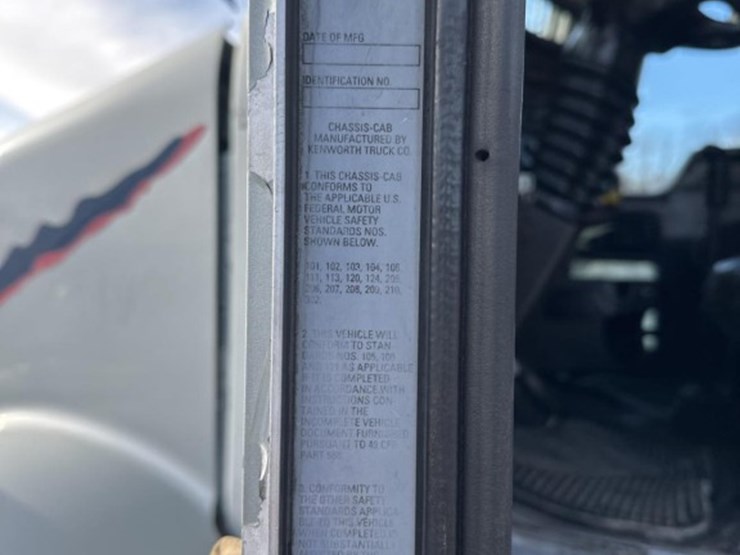 2005-kenworth-t800-image-79