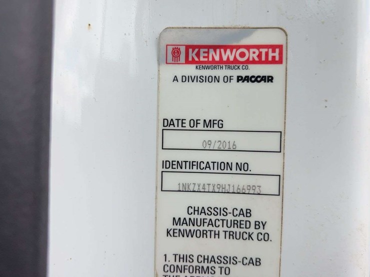 2017-kenworth-t880-image-70