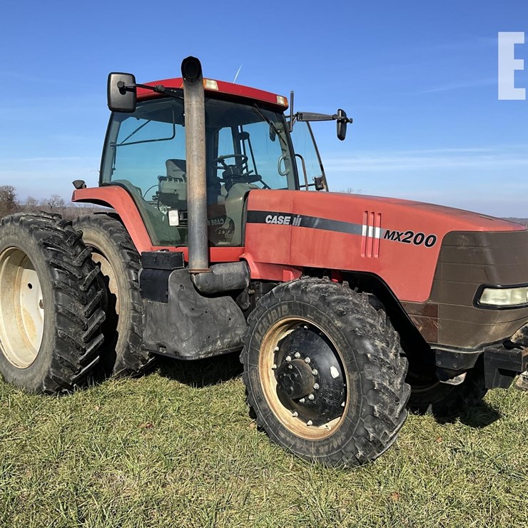 CASE IH MX200