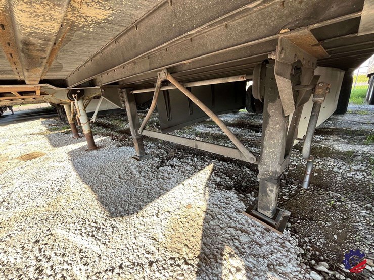 2017-stoughton-trailer-image-4