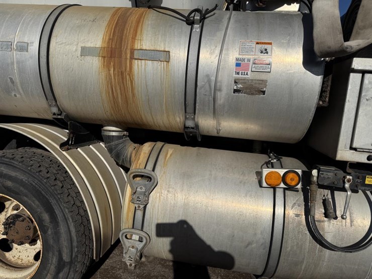 2002-vactor-2100-image-34