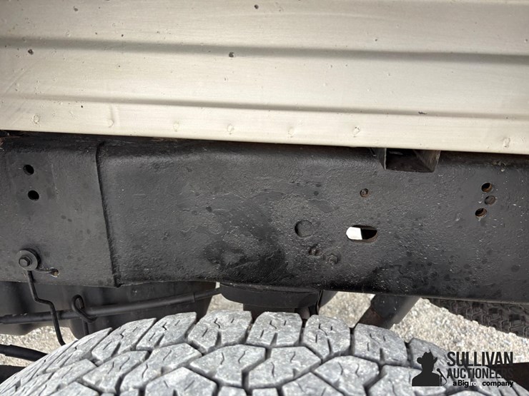 gmc-sierra-2500-image-15