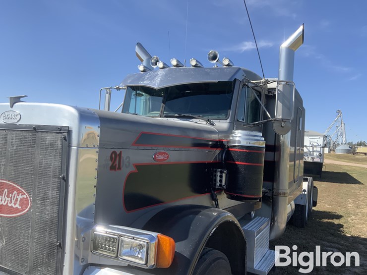 1995-peterbilt-379-image-13