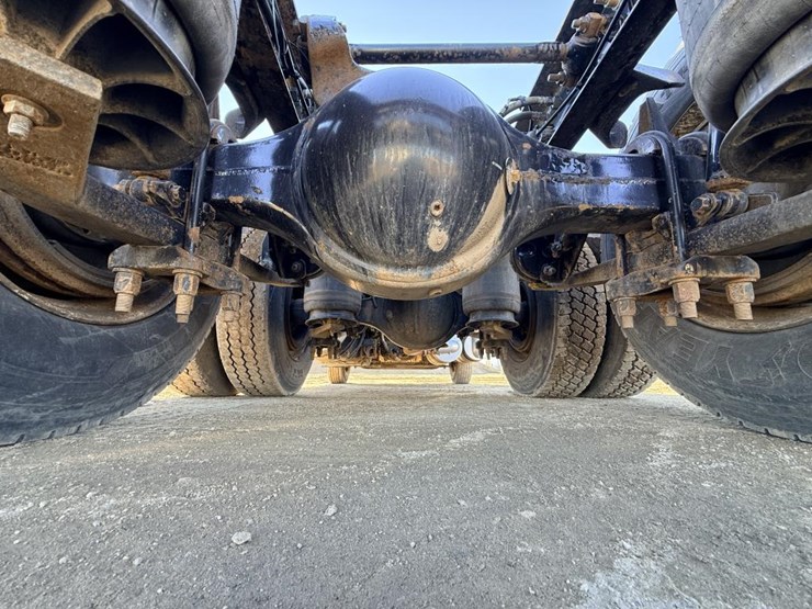 2017-international-prostar-image-67