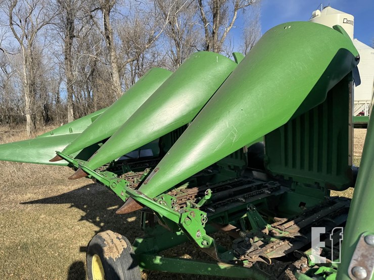 2001-john-deere-893-image-33