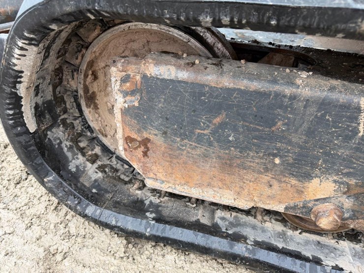 2022-bobcat-e50-image-18