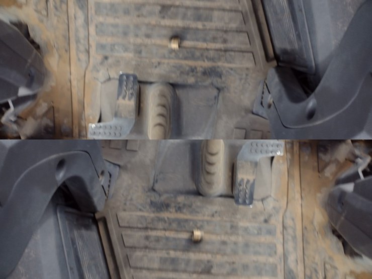 deere-310sl-image-13