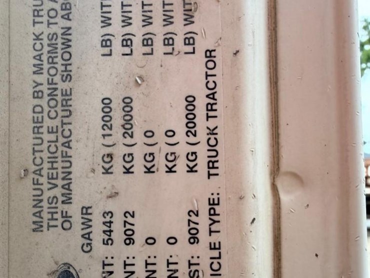 2015-mack-cxu613-truck,-vin-#-1m1aw02y7fm051566-image-17