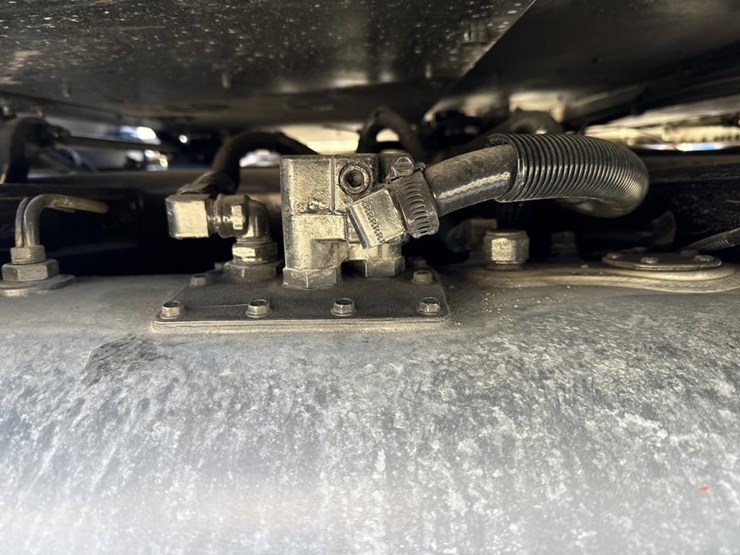 2012-peterbilt-389-image-70