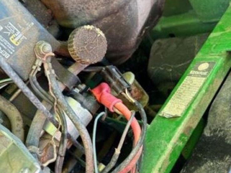 john-deere-gator-image-26