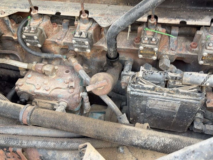 1999-mack-cl713-image-28