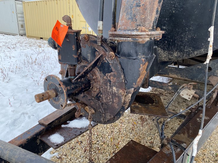 #1036-•-balzer-6000-tandem-axle-tanker-(st.-nazianz,-wi)-image-24