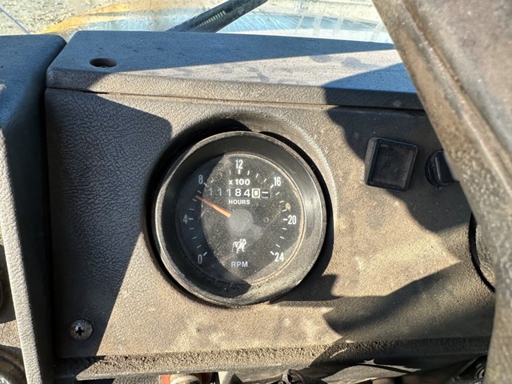 1996-mack-rd688s-image-50