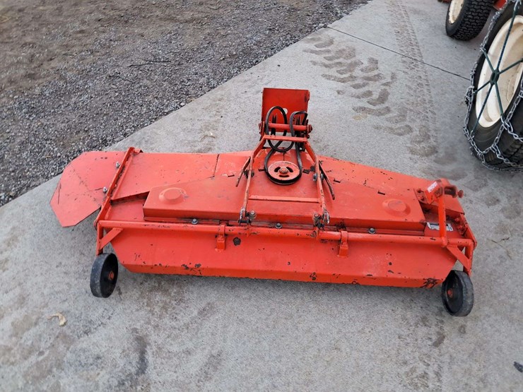 case-444-compact-tractor-image-19