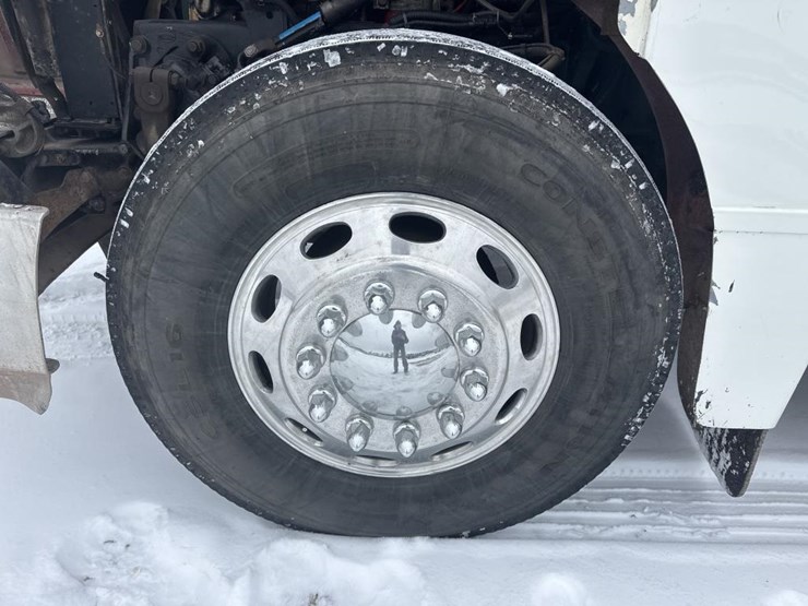 2007-peterbilt-385-image-59