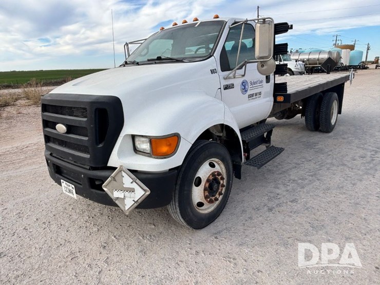 ford-f750-image-17