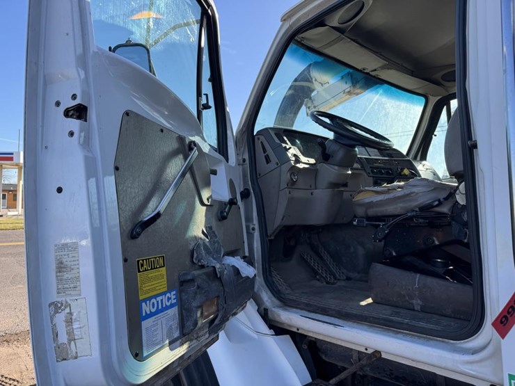 2002-vactor-2100-image-78