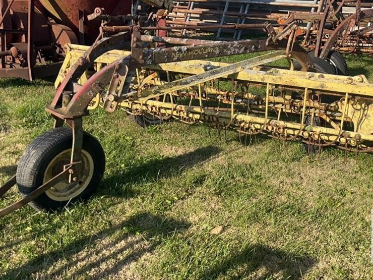 new-holland-56-image-1