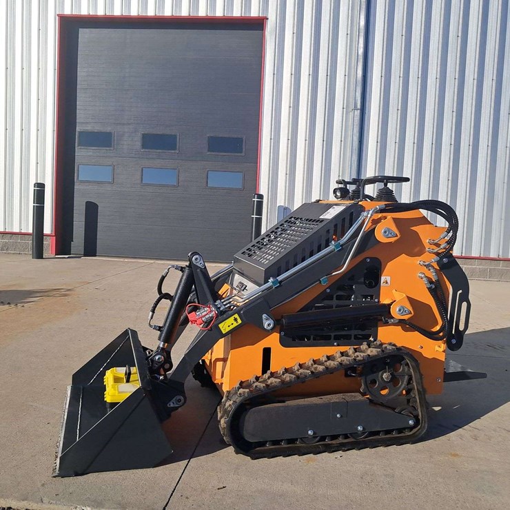 2025 Landhero Mini Stand-On Skid Loader
