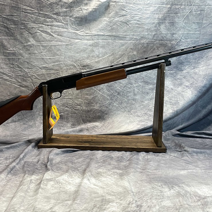 #2344 • Mosseberg Model 500 20 Ga Pump Action Shotgun, SN: T013789