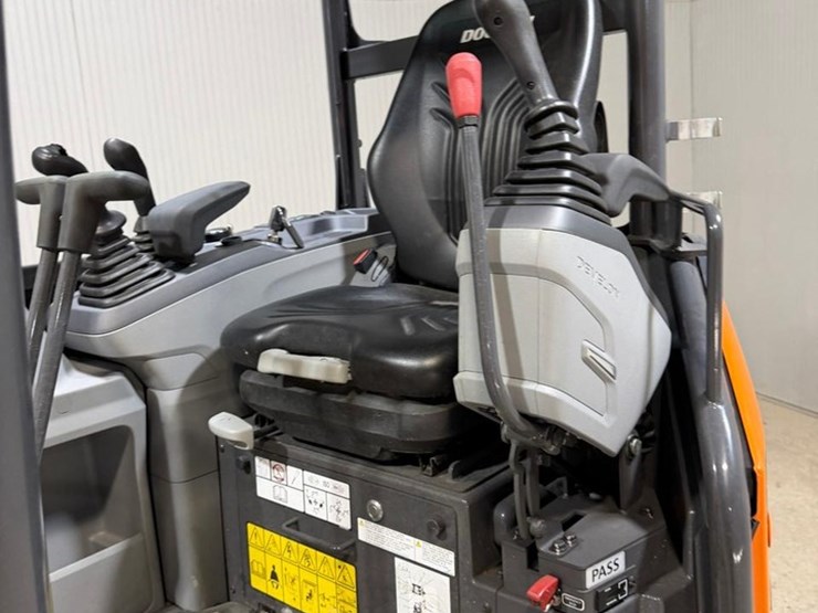 2026-develon-dx27z-7-image-25