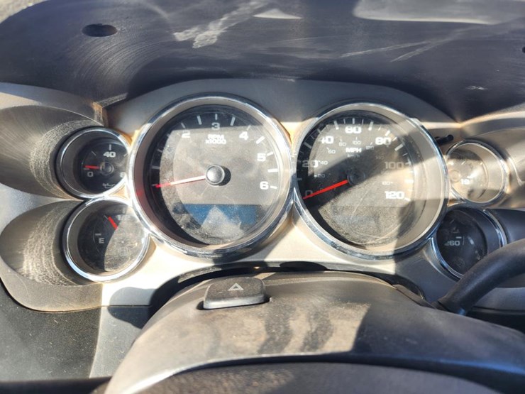 2009-chevrolet-3500-image-47