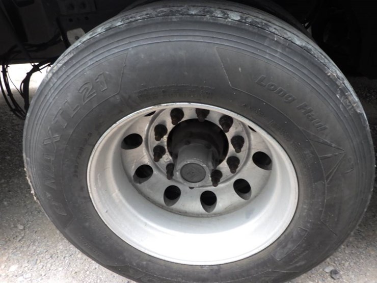 great-dane-everest-ss-image-18