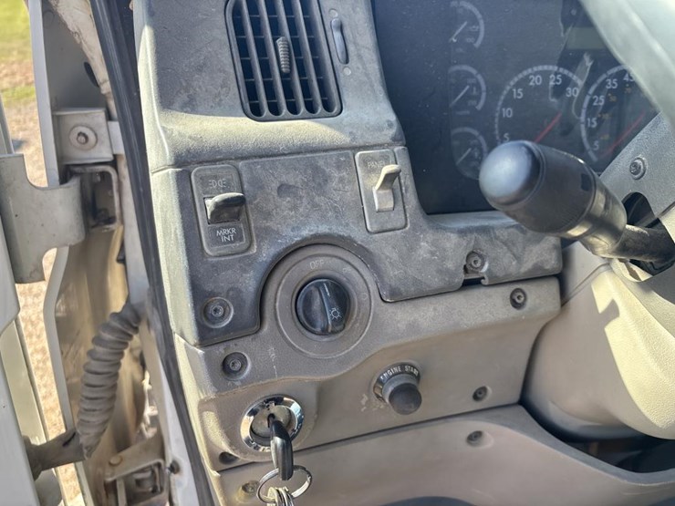 sterling-lt8500-image-47