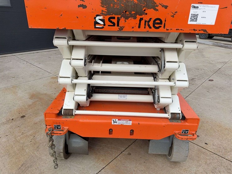 2017-snorkel-s4732e-image-12