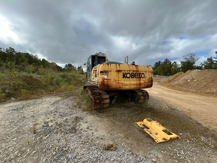 2012-kobelco-sk260-lc-image-3