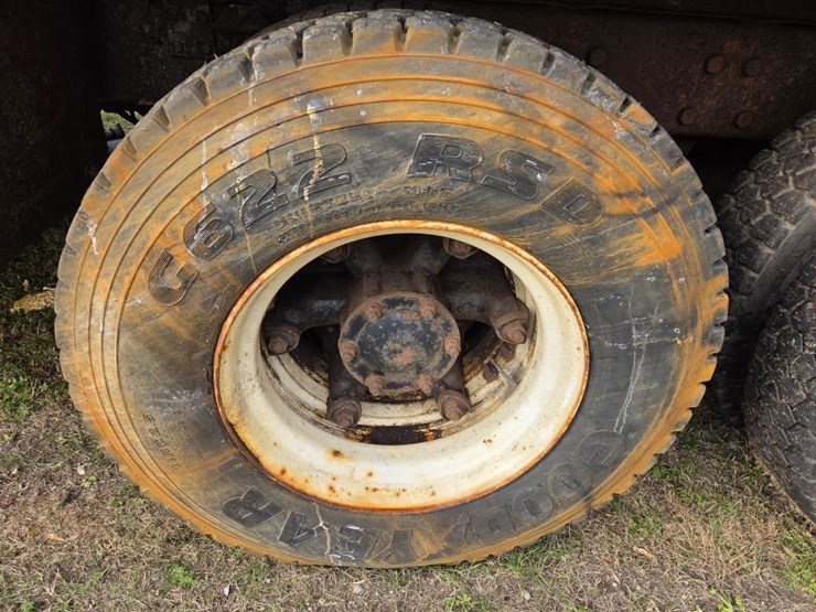 mack-rd690s-image-88