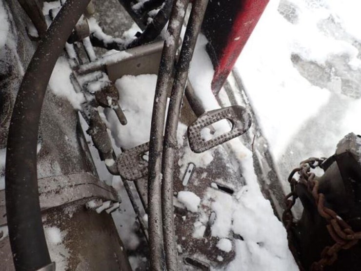 massey-ferguson-135-image-20