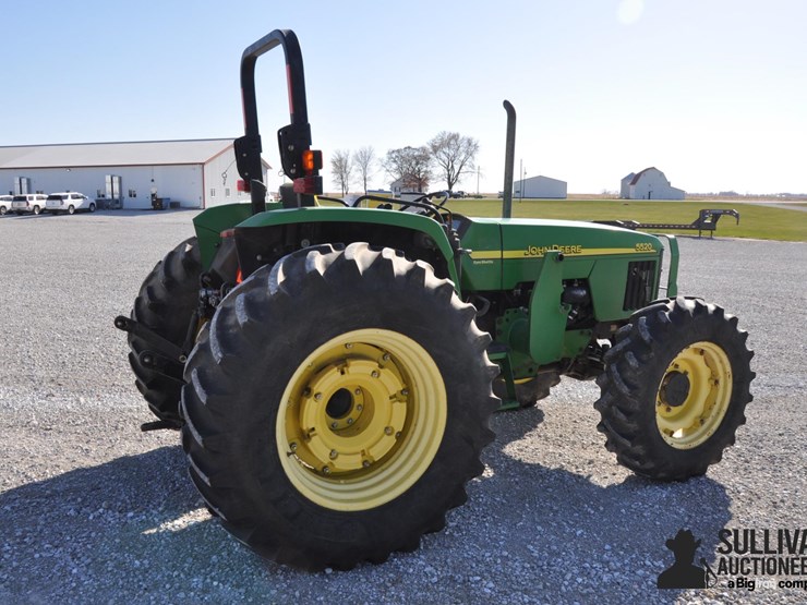 john-deere-5520-image-5