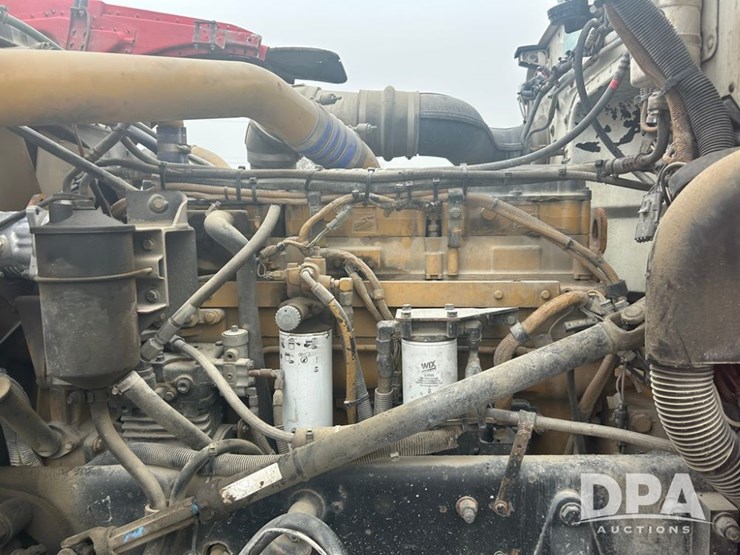 1999-peterbilt-379-image-37