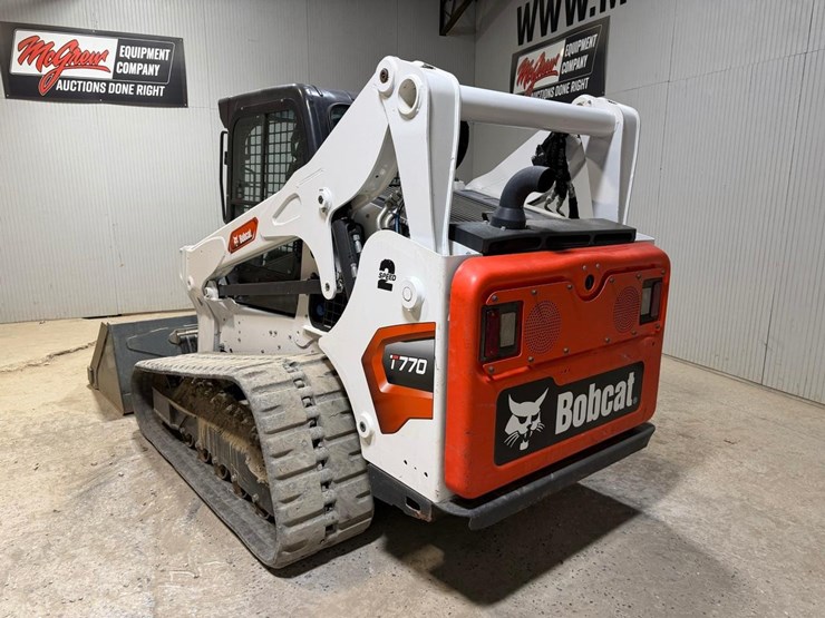 2023-bobcat-t770-image-3