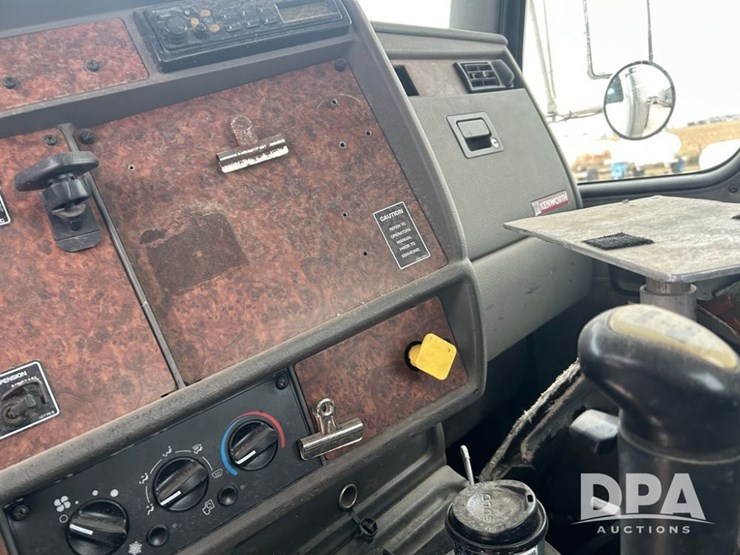 2003-cat-3126-image-21