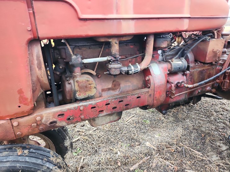 1940-farmall-m-gas-tractor-image-3
