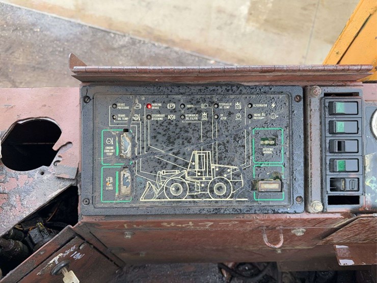 1990-case-721-image-37