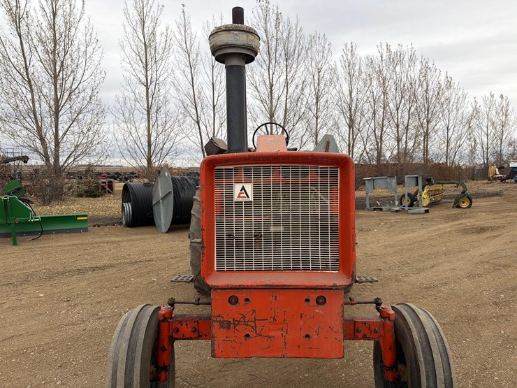 allis-chalmers-190-landhandler-tractor-image-8
