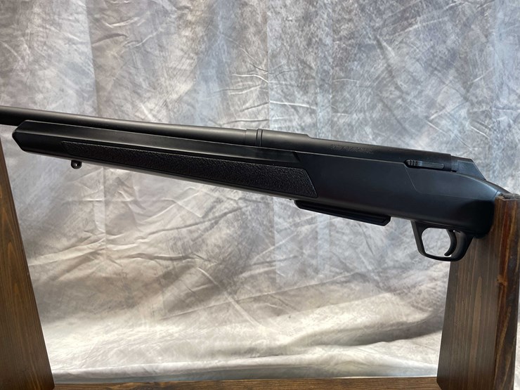 #2368-•-winchester-xpr-300-win-mag-bolt-action-rifle,-sn:-pt14720yw357-image-8
