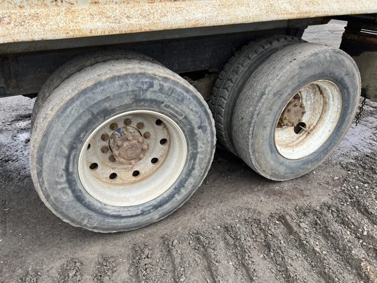 1985-kenworth-t/a-dump-truck-image-15