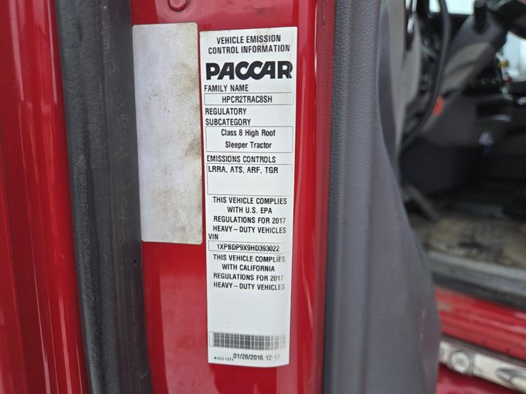 2017-peterbilt-579-image-94