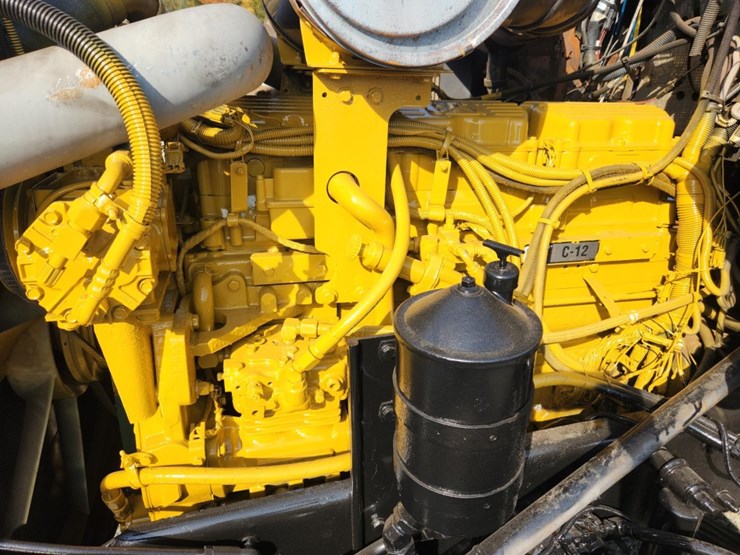 2002-kenworth-t800-image-44