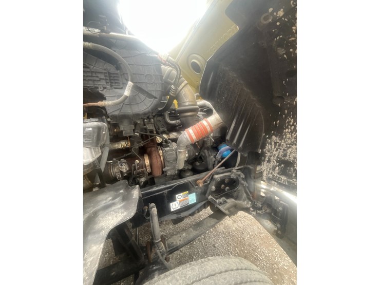 2020-kenworth-t680-image-18